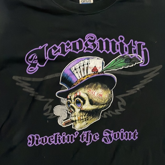 Aerosmith graphic tee - Picture 2 of 4